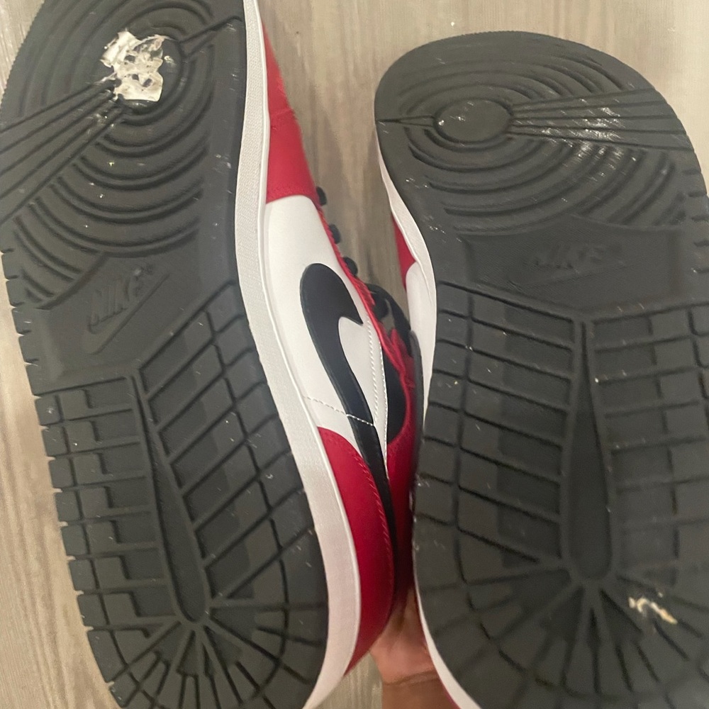 Mid top air Jordan 1